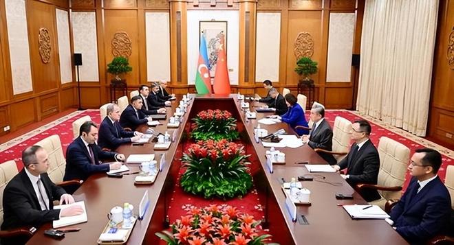 京接待另一位贵宾北约：美国时代已结束澳门新葡京网站英首相刚吃完饭王毅在