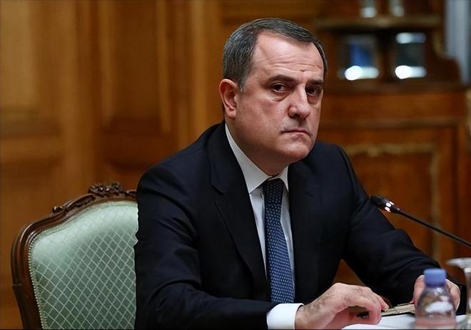 京接待另一位贵宾北约：美国时代已结束澳门新葡京网站英首相刚吃完饭王毅在(图11)